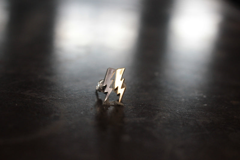 FCE-16 lightning stud
