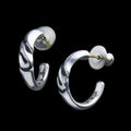 T字フープピアス