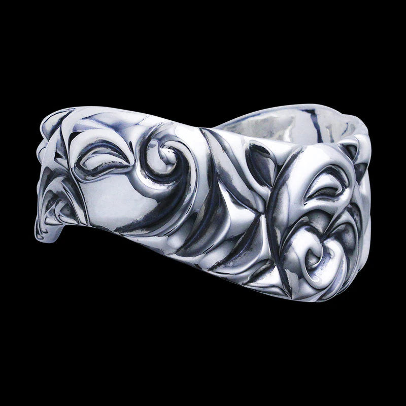 V-cuff