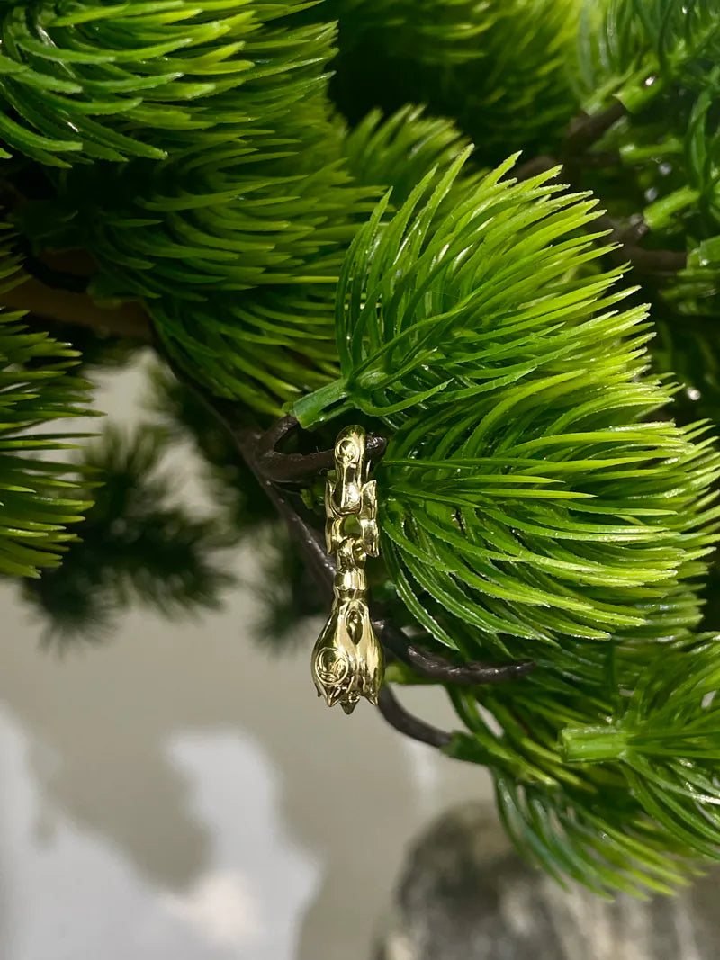 LO Kiss & Flow Key Clasp Tear Bell XS 18K yellow Gold