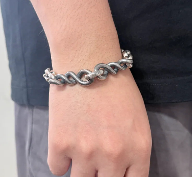 RB-06/Tbar 10mm twist chain bracelet/eternity knot/Tbar
