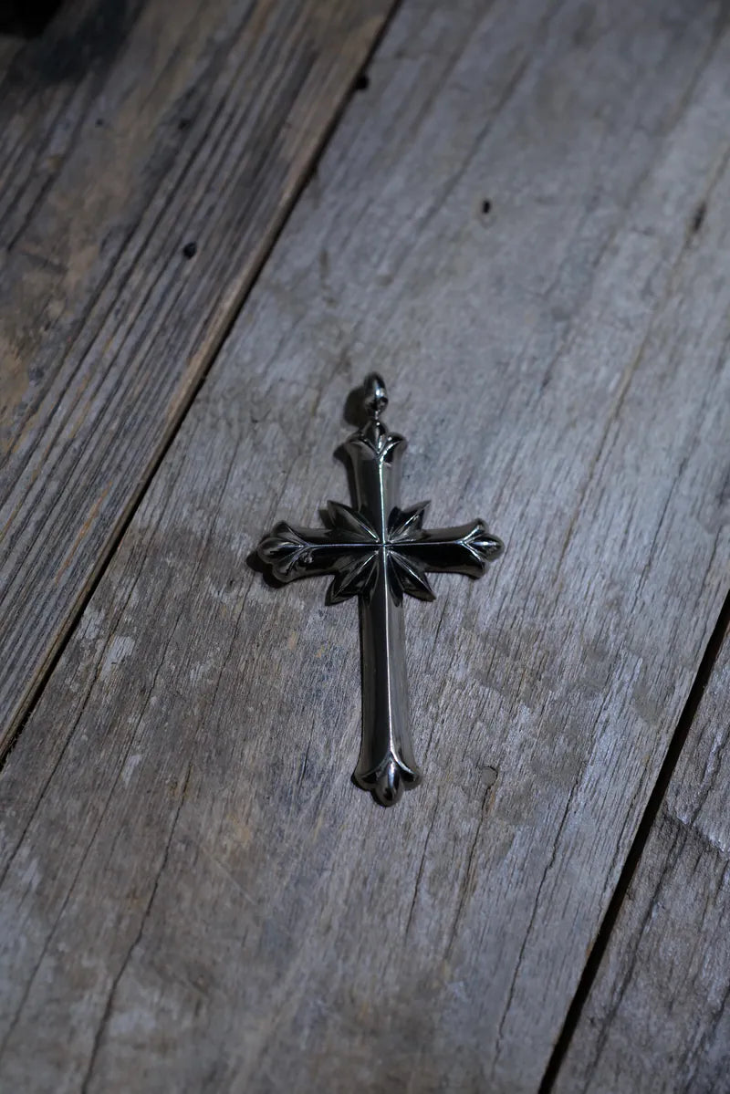 K18BG Star Cross Pendant