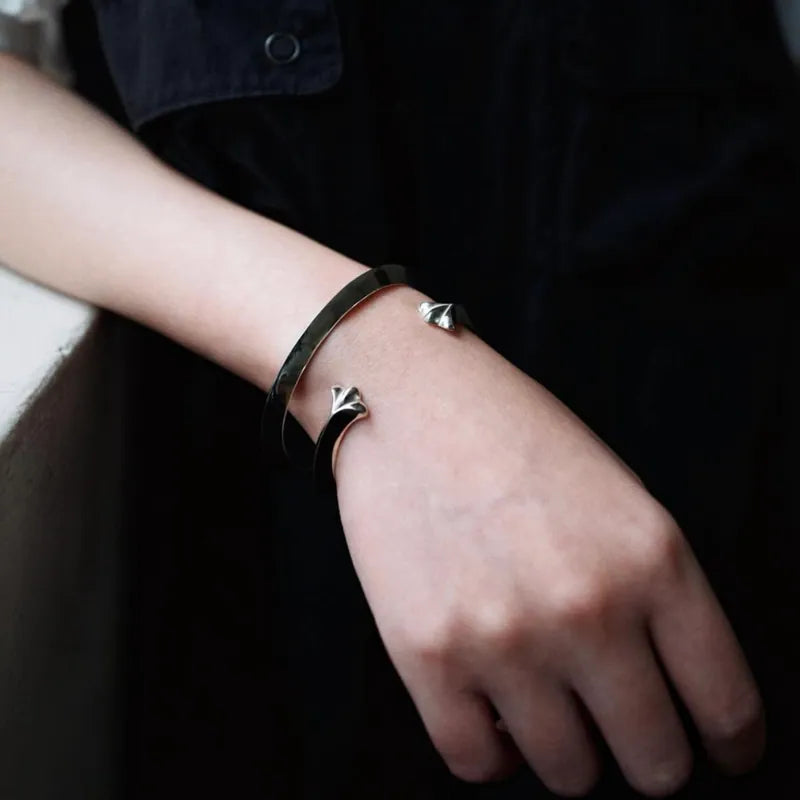 vinavast Bangle
