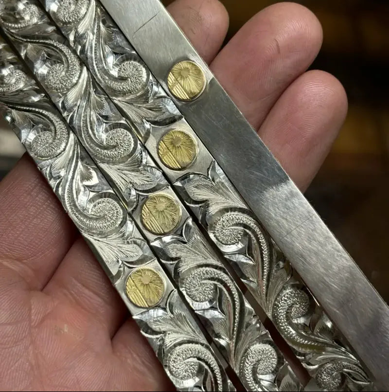 鳴島翔 K18 KaiLa motif 10mm Bangle (Heritage)