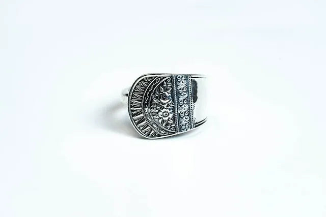 Wakan silver smith R-052
