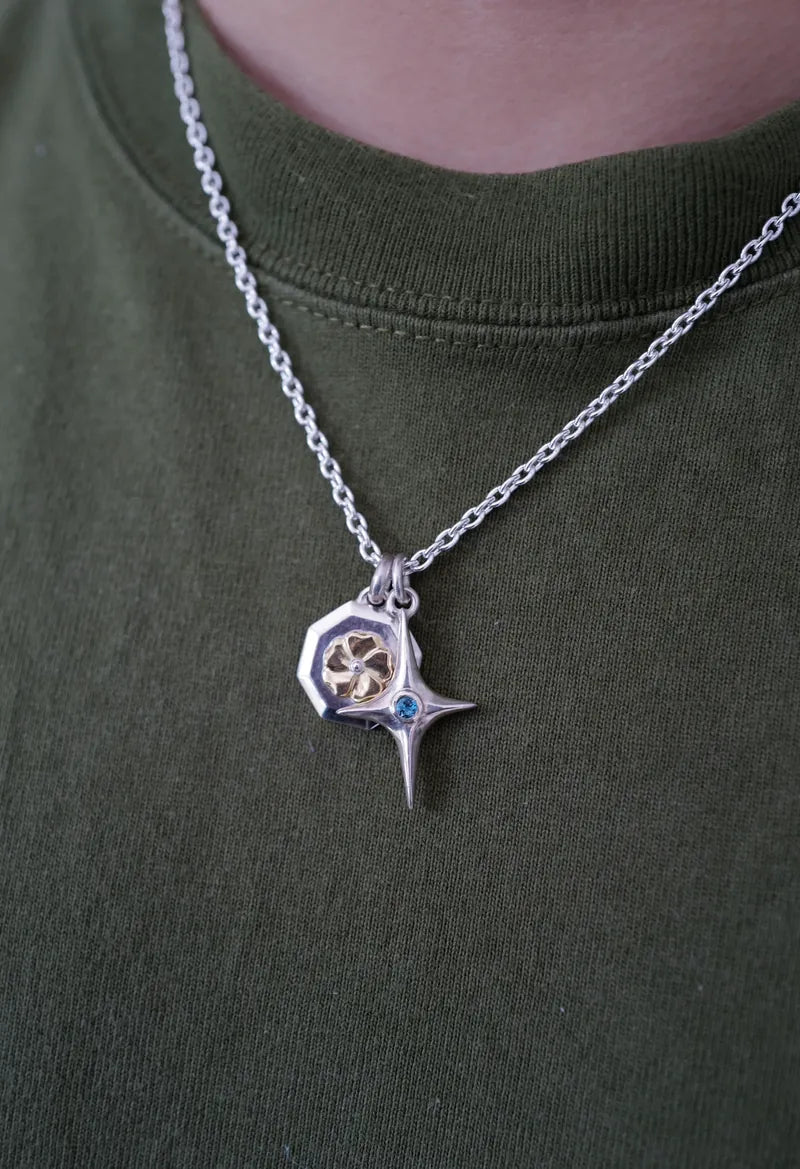 Flower Okutagon Pendant With Necklace