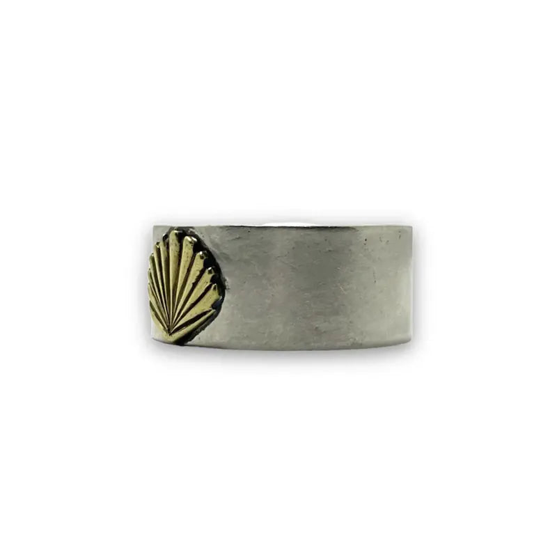 K18 motif 10mm plain ring (Shell)