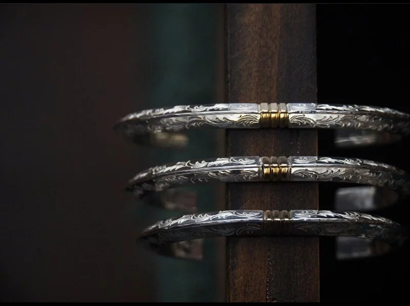 唐草 Triangle Bangle