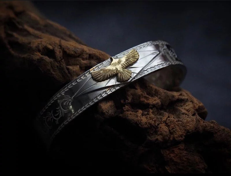 12mm One Gold Eagle Arabesque Bangle