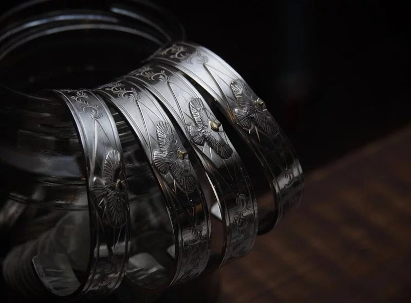 K18/sv Eagle Arabesque Bangle