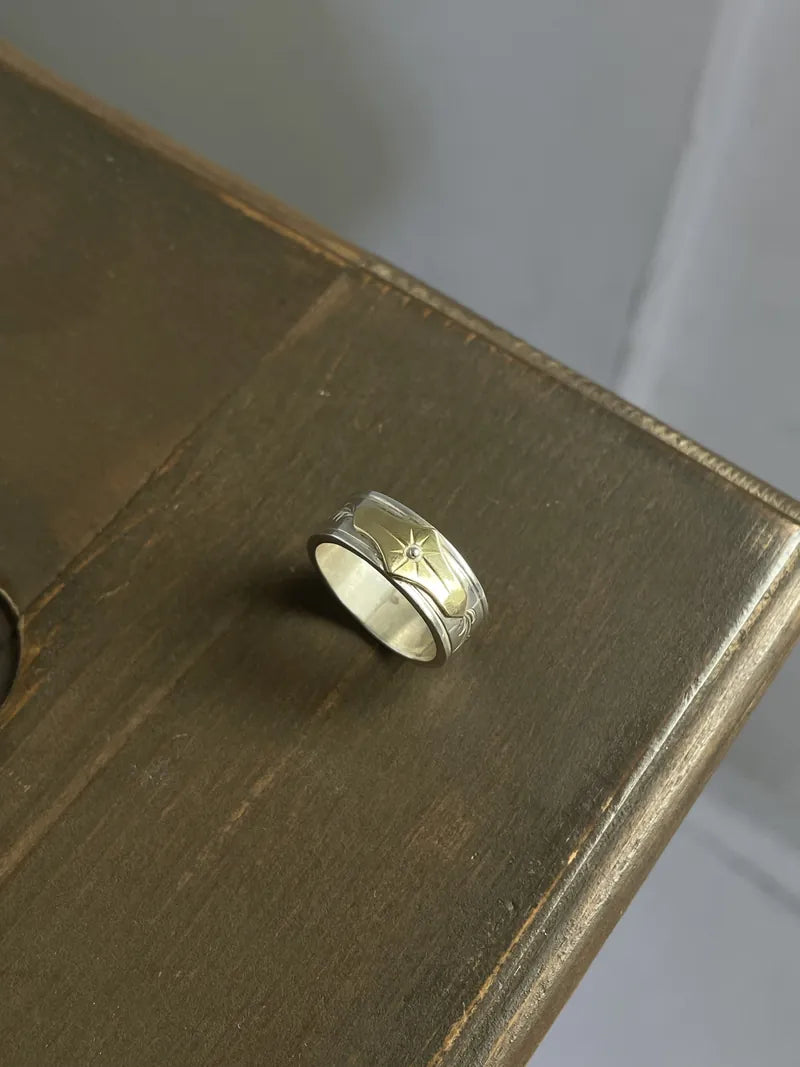 K18 Square Arabesque Ring