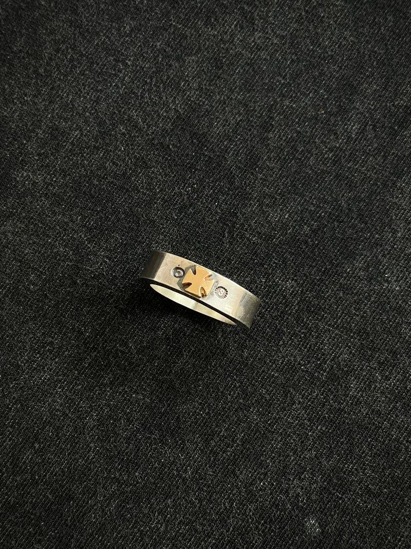 SE-1272 stamp ring/K18 cross