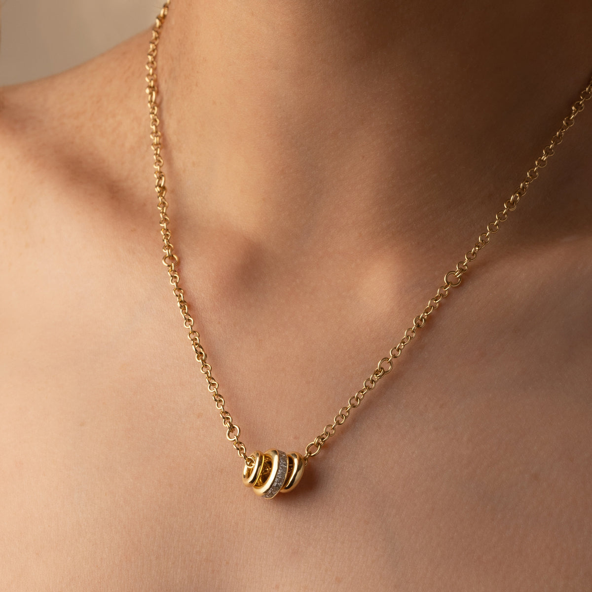 Gravity Necklace