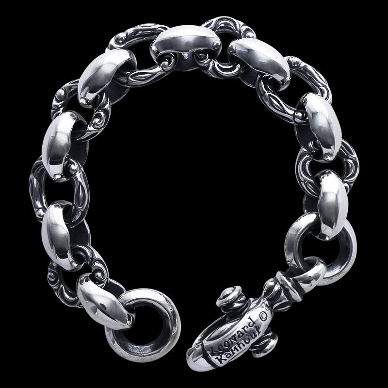 Heron Bracelet (Engraving with Leonard Kamhout)