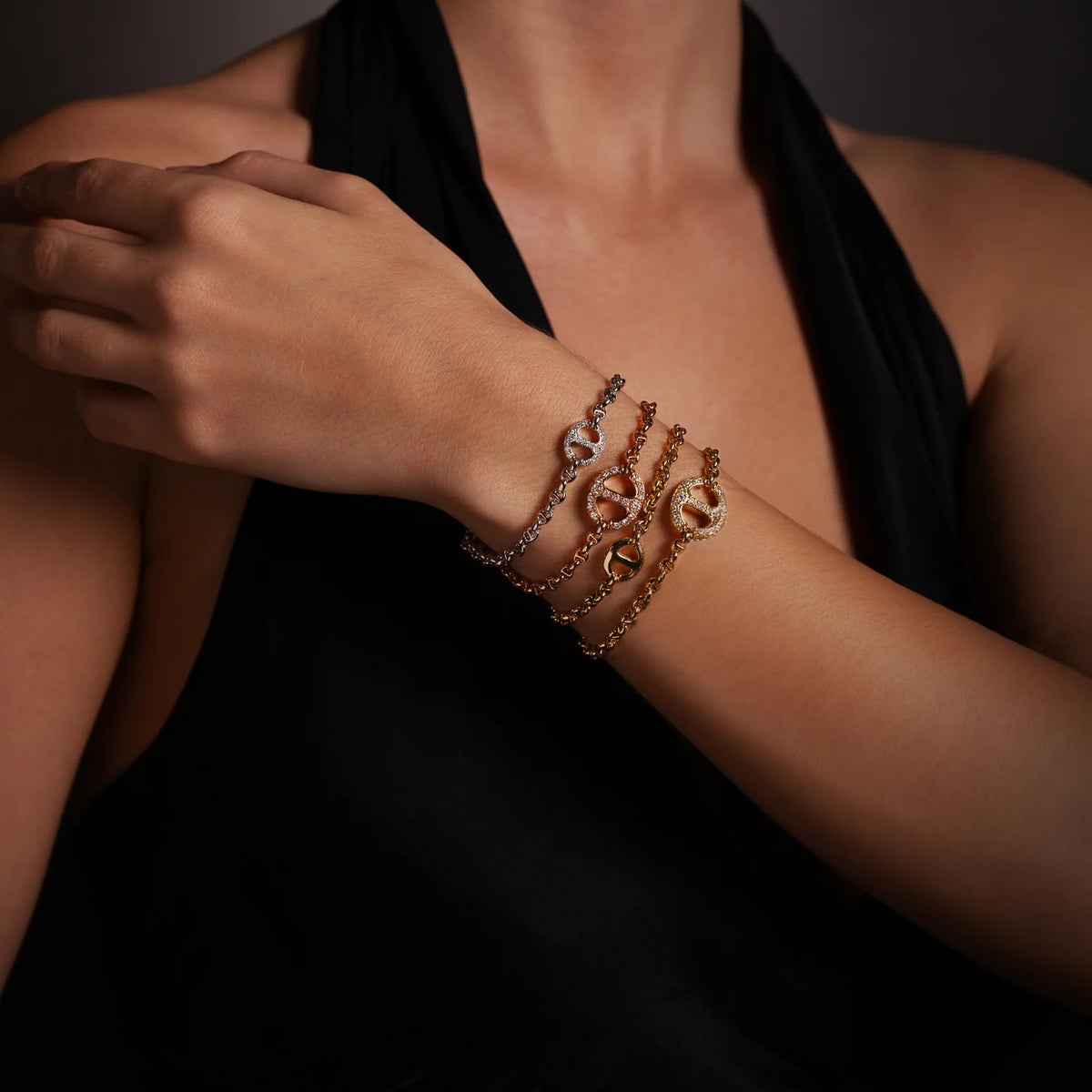 HB223DYGWD 10MM SINGLE-LINK BRACELET WITH DIAMONDS