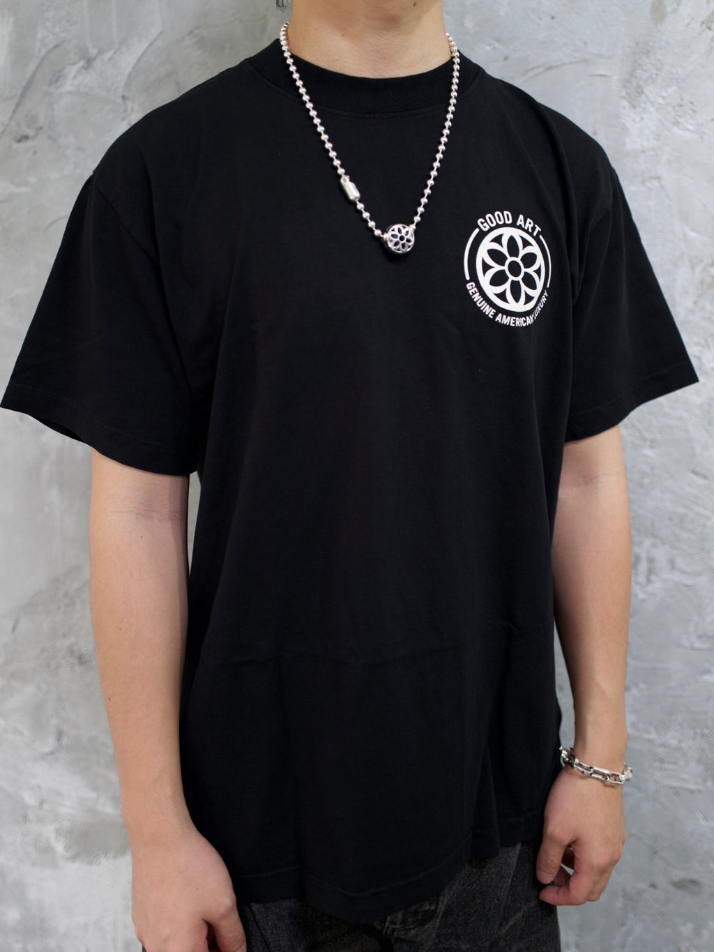 Goodart x vinavast Multi Shop Tee limited edition
