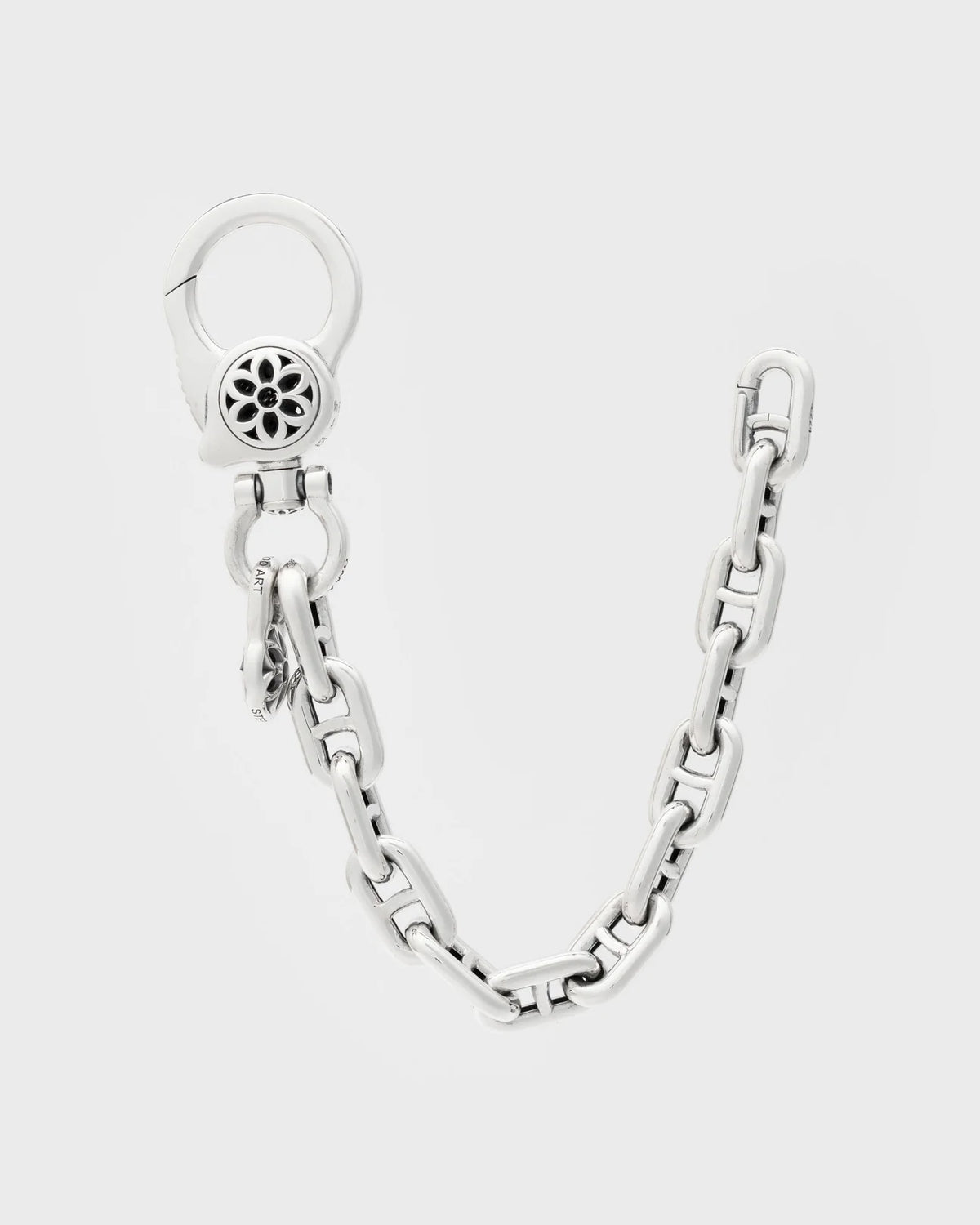 Clip 8 Model 22 B Wallet Chain